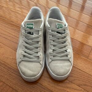 Puma Suede Light Grey Sneakers Mens Shoes Size7.5 US